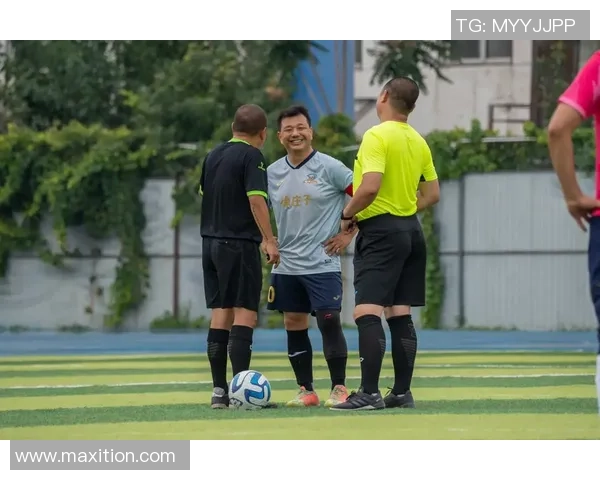 国内足球明星年龄排行榜揭晓谁是最年轻的球员与老将的对比分析