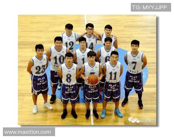 武汉篮球队整体压制分析:战术布局与球员表现的深度解读 武汉篮球队整体压制分析:战术布局与球员表现的深度解读